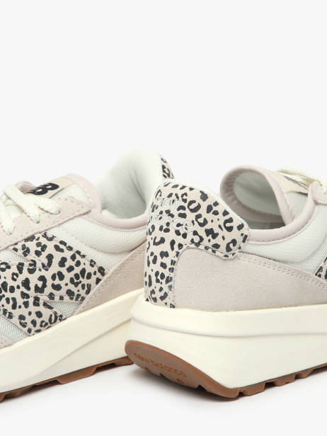 Sneakers In Leather New balance Beige boy U370LP other view 2