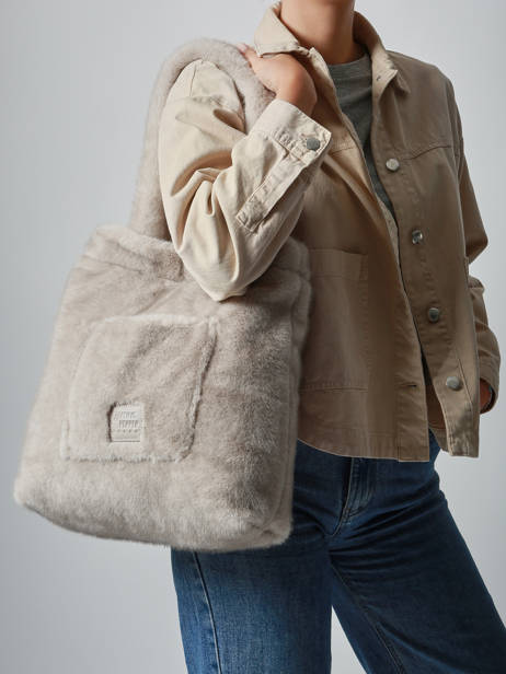 A4 Size Shoulder Bag Basilic pepper Beige alaska BALS03 other view 1