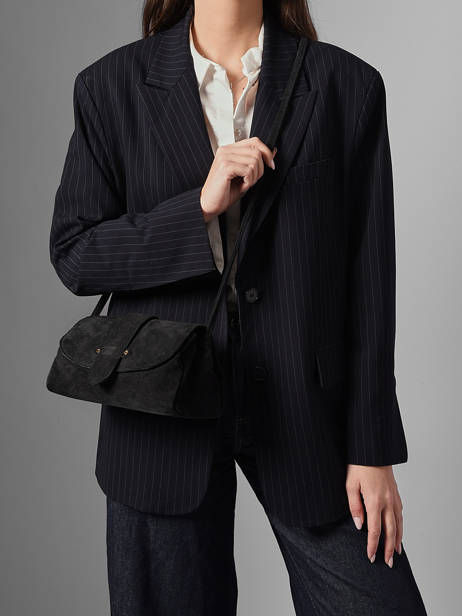 Shoulder Bag M Agnes Suede Leather Etrier Black agnes EAGV205M other view 1