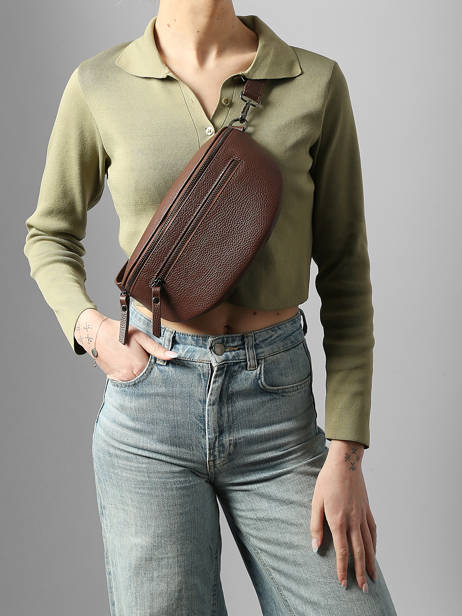 Leather Caviar Belt Bag Milano Brown caviar CA23111 other view 1